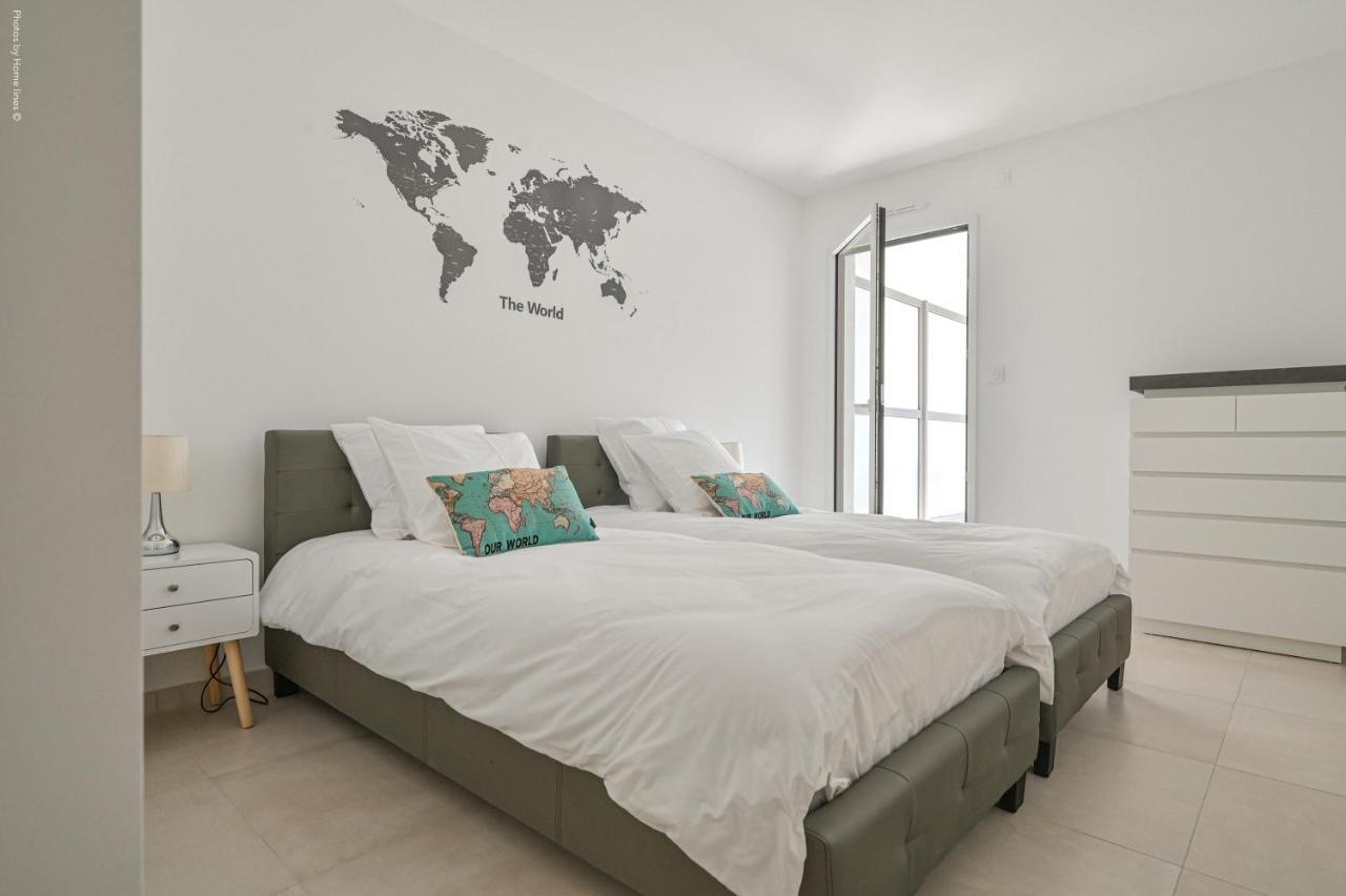 T3 Neuf – C13 - Jardin-Terrasse Et Piscine – Accès Direct Plages Et Centre Village Saint-Cyr-sur-Mer Esterno foto